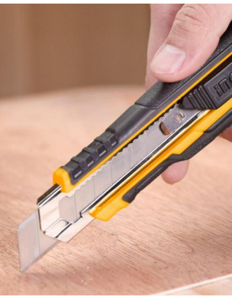  Cutter 18mmx100mm 3 lames: 169mm - INGCO INGCO - OUTILLAGE ELECTROPORTATIF 