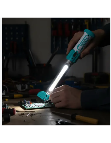 Lampe de travail TOTAL